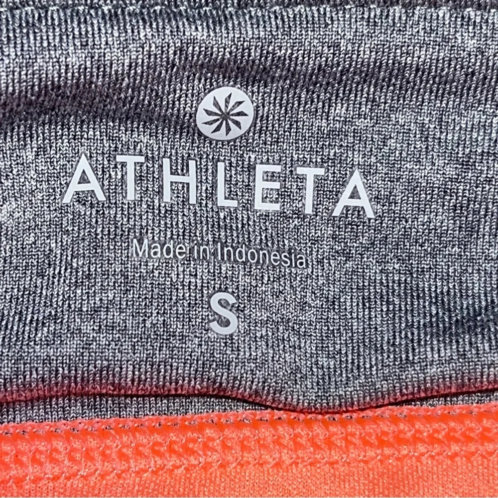Athleta Coral Orange 3” Run With It Running Shorts size Small